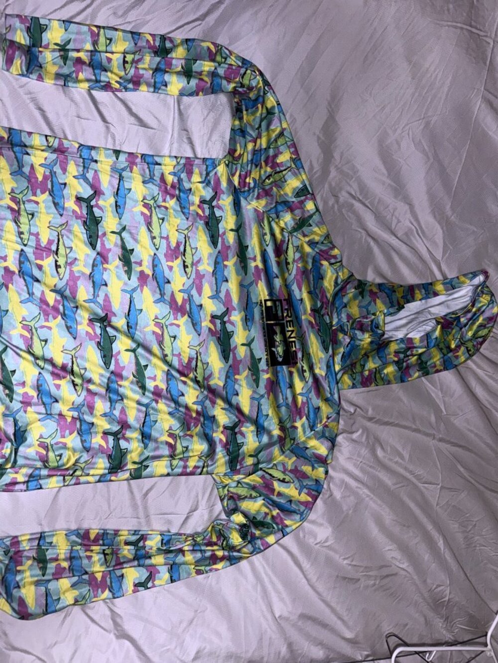 Frenesi Hooded Performance Fishing Shirt Mens XL Shark Print Long Sleeve Sun